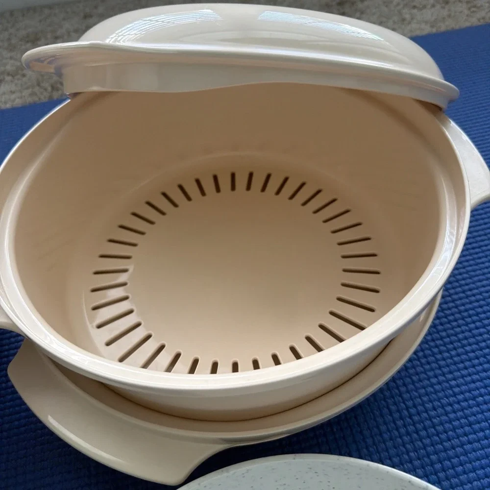 Tupperware Microwave 7 Piece Stack Cooker Steamer Set EXCELLENT USED CONDITION